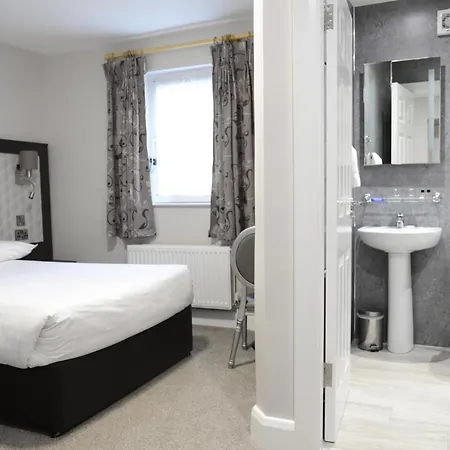 Hibernian & Leisure Centre