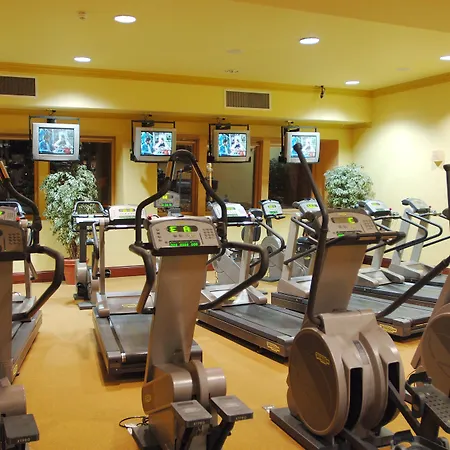 Hibernian & Leisure Centre 3* Mallow