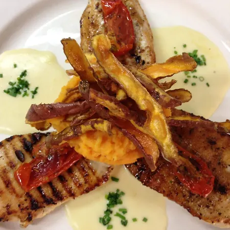 Hibernian & Leisure Centre Hotel 3*