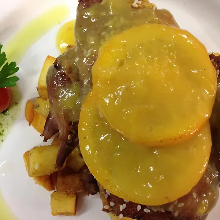 Hibernian & Leisure Centre Hotel