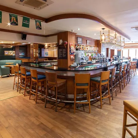 Hotel Hibernian & Leisure Centre 3*