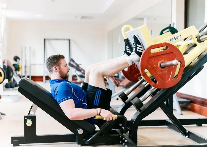 Hotell Hibernian & Leisure Centre Mallow