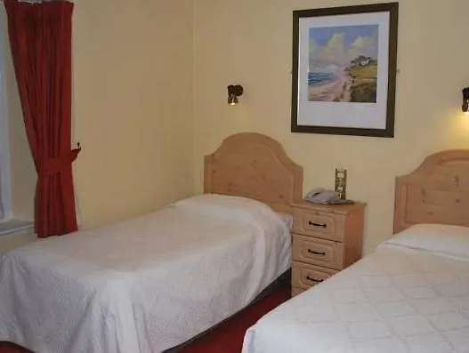 Hibernian & Leisure Centre 3* Mallow