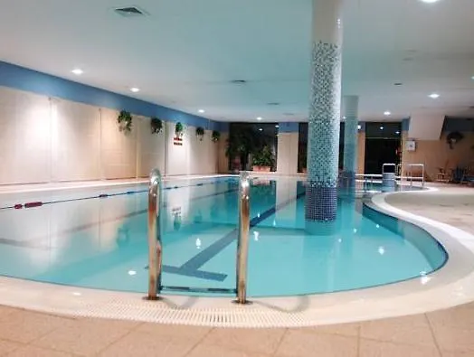 Hibernian & Leisure Centre Hotel